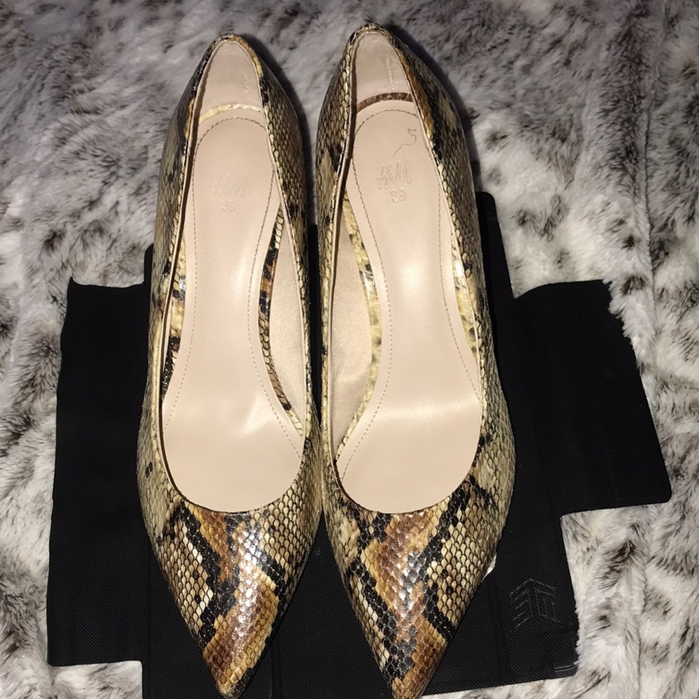Snake heels